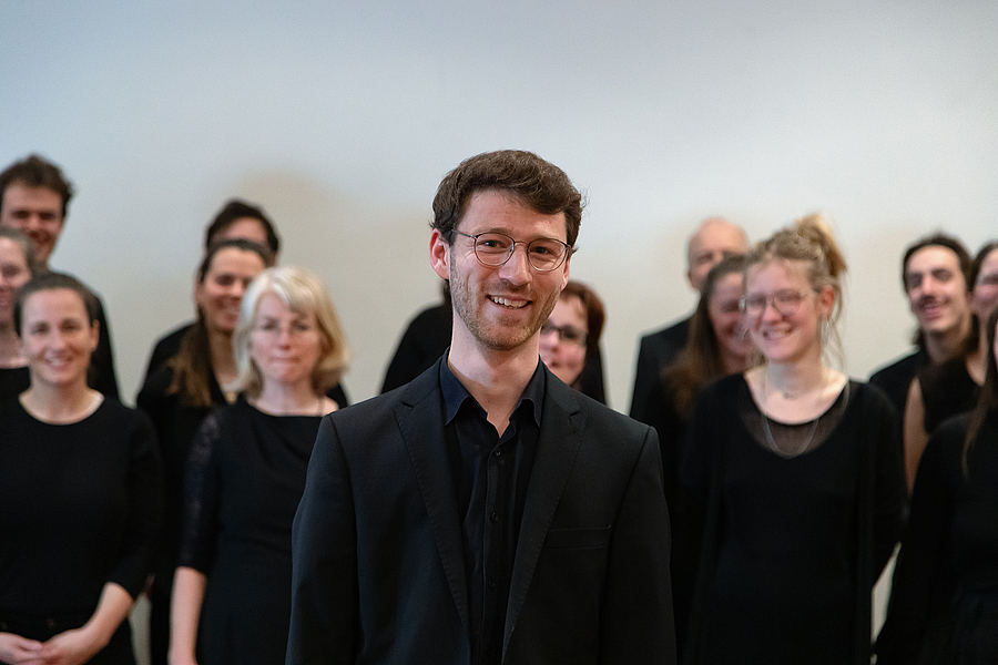 Ensemble mit Chorleiter Thimo Härter
