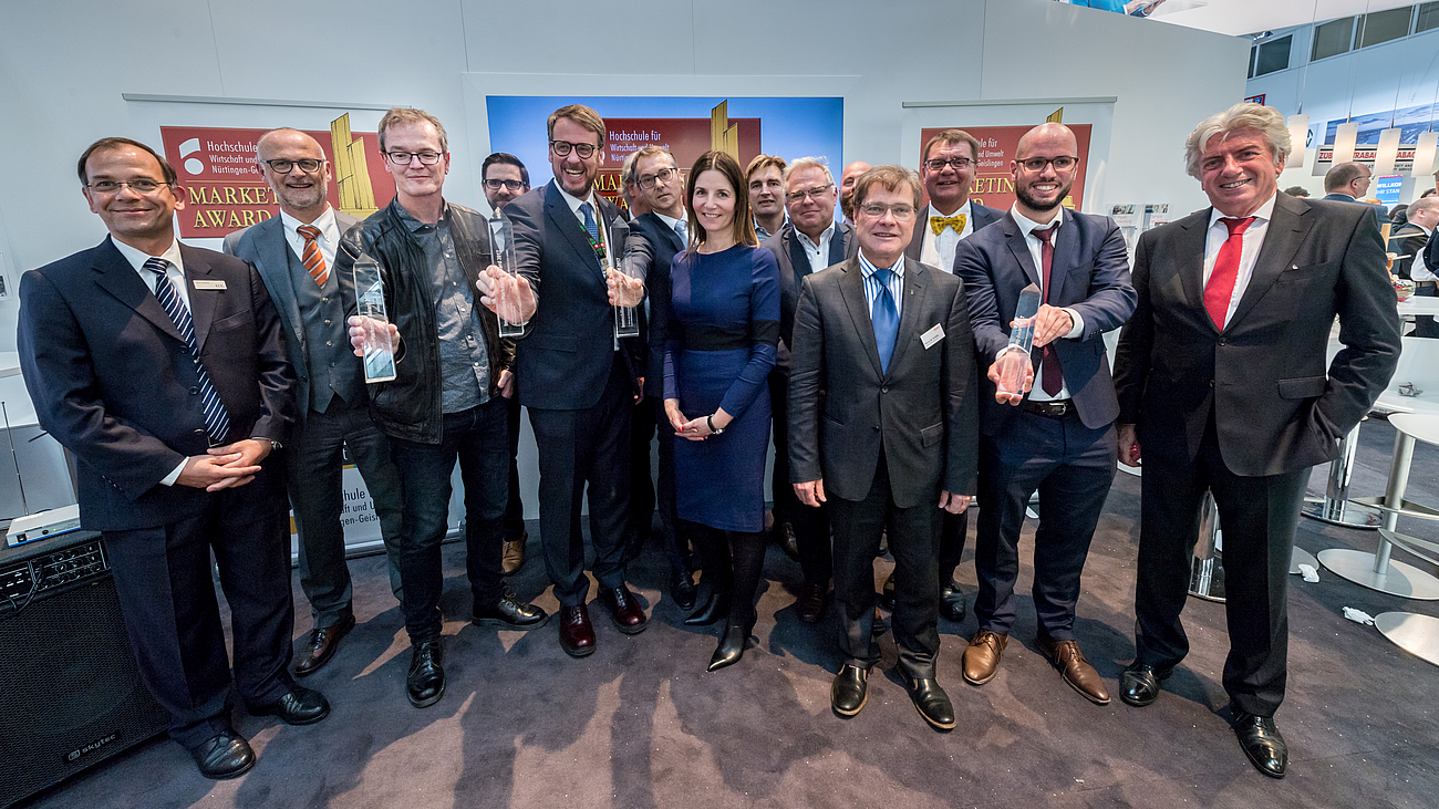 Jury und Preisträger des Immobilien-Marketing-Awards 2017