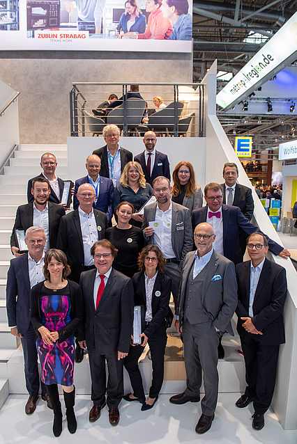 Gewinner_und_Jury des Immobilien-Marketing-Award 2019