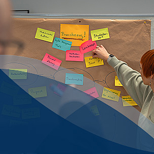 Kachelbild Studienprogramm Transformation & Management (MBA)